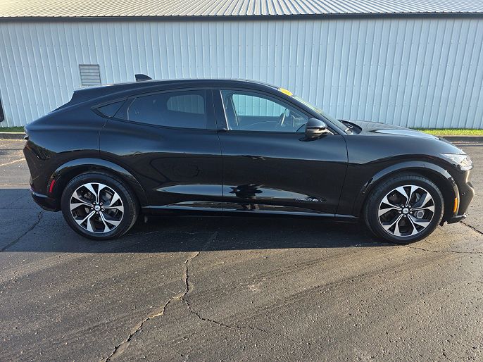 2021 Ford Mustang Mach-E