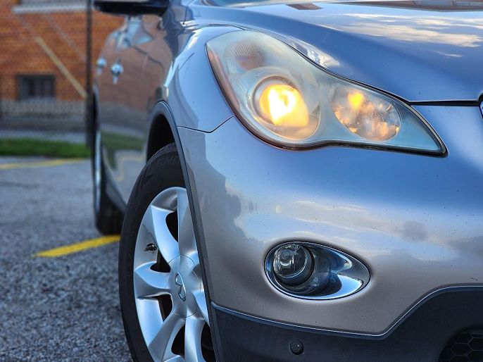 2009 Infiniti EX35