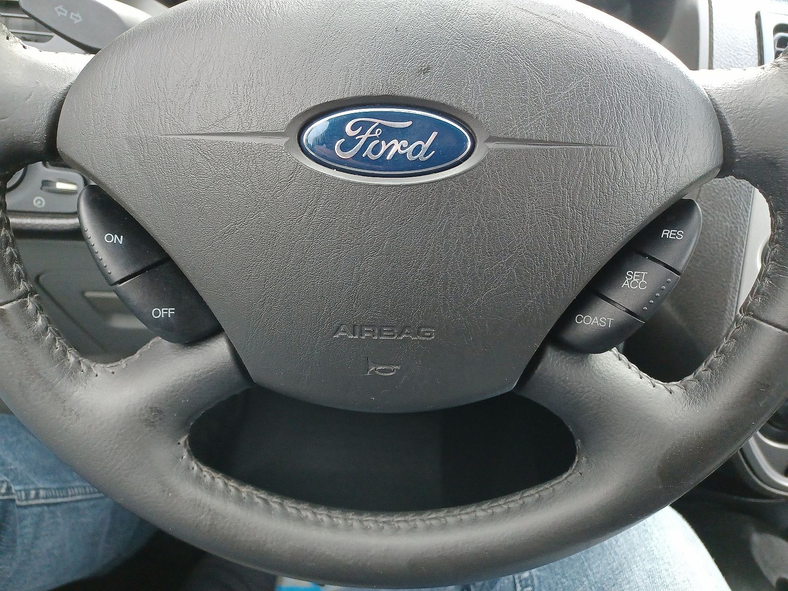 2006 Ford Focus S image 31