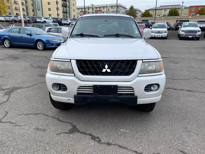 2002 Mitsubishi Montero Sport
