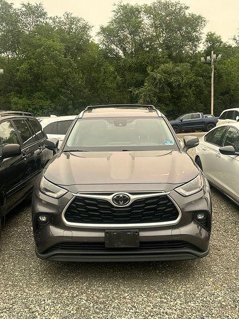 2021 Toyota Highlander