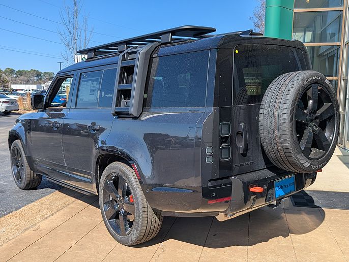 2026 Land Rover Defender