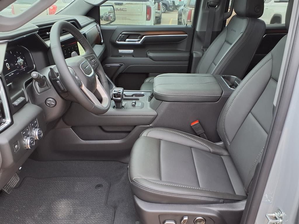 2025 GMC Sierra 1500