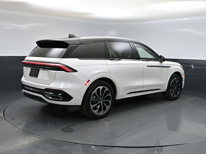 2026 Lincoln Nautilus