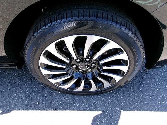 2022 Lincoln Navigator