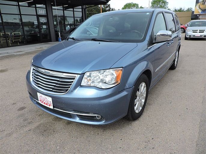 2011 Chrysler Town & Country