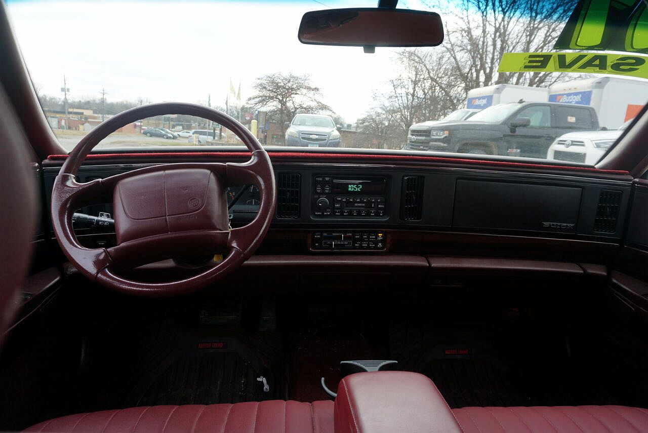 1997 Buick LeSabre Custom image 9