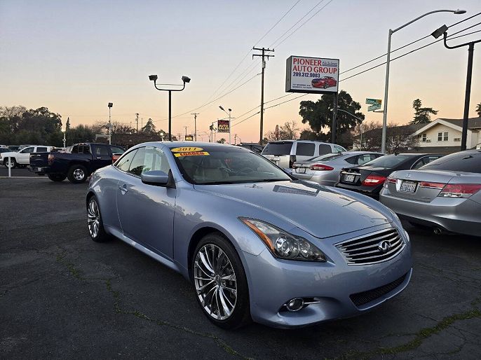 2011 Infiniti G37