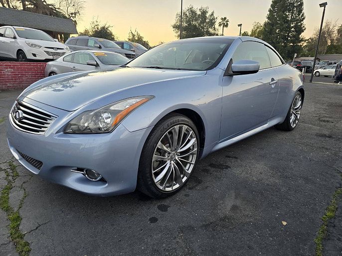 2011 Infiniti G37