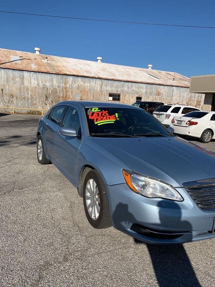 2012 Chrysler 200