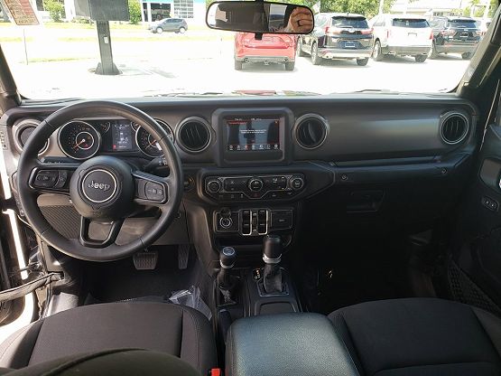 2023 Jeep Gladiator Sport S photo 11