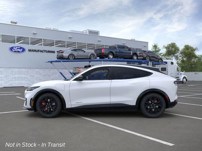 2025 Ford Mustang Mach-E