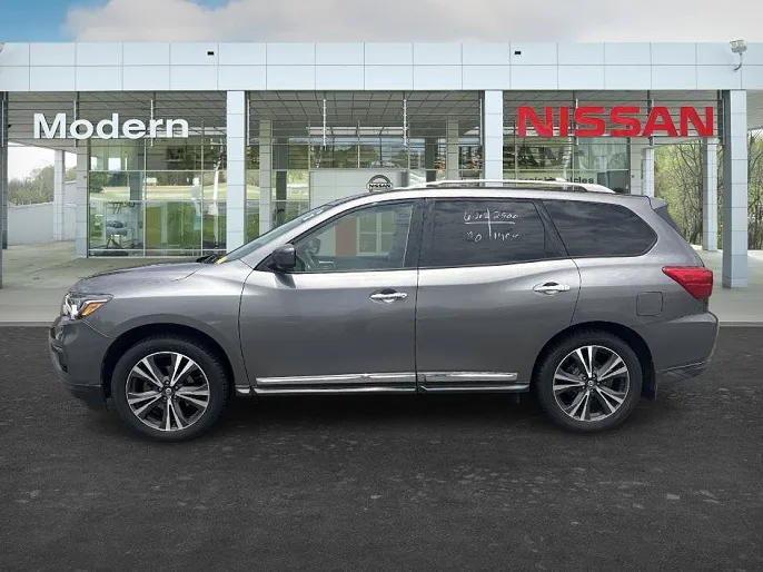 2017 Nissan Pathfinder