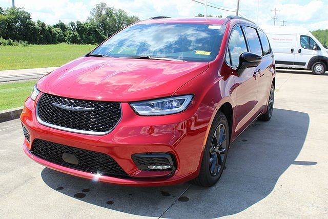2025 Chrysler Pacifica