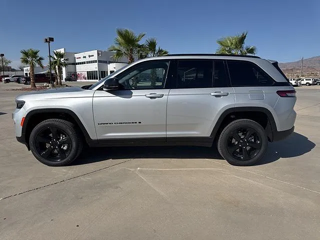 2025 Jeep Grand Cherokee