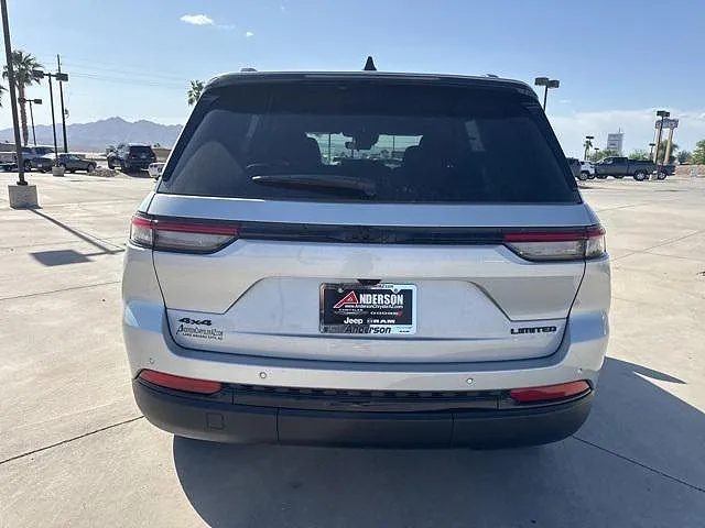 2025 Jeep Grand Cherokee