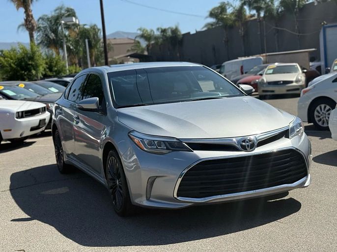 2016 Toyota Avalon