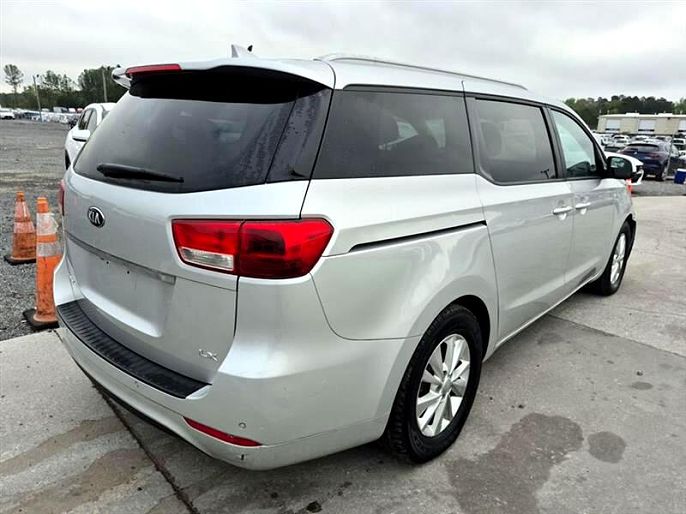 2016 Kia Sedona