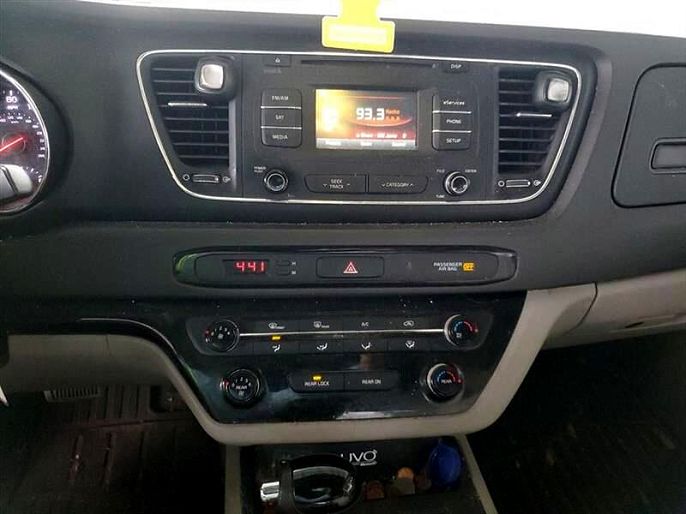 2016 Kia Sedona