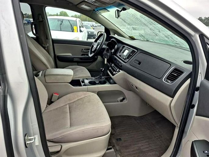 2016 Kia Sedona