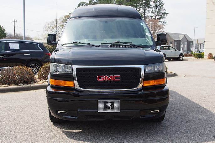 2022 GMC Savana