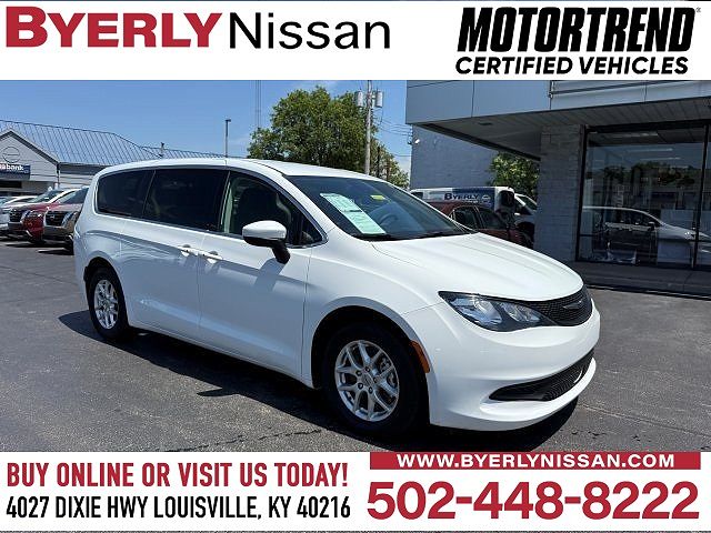 2023 Chrysler Voyager