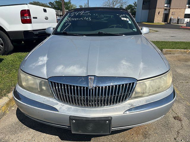 2001 Lincoln Continental null image 0