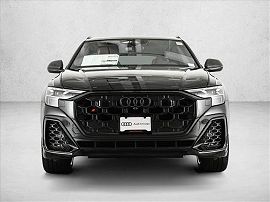 2027 Audi SQ8