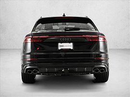 2027 Audi SQ8
