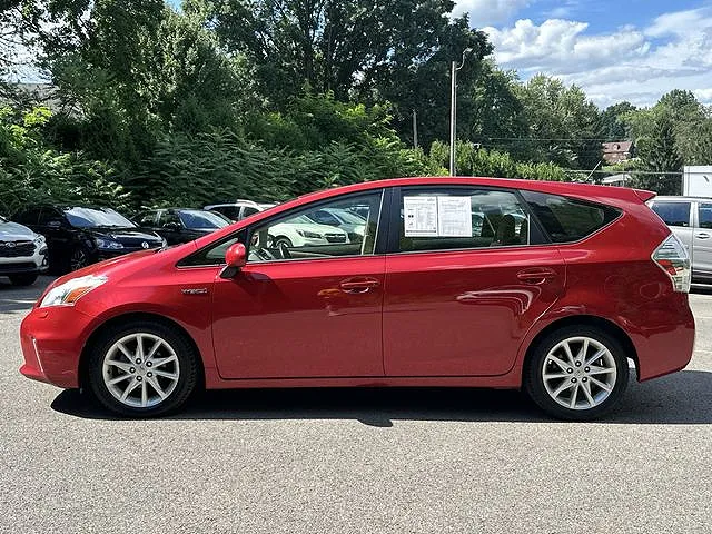 2014 Toyota Prius v