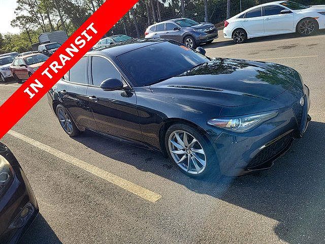 2022 Alfa Romeo Giulia
