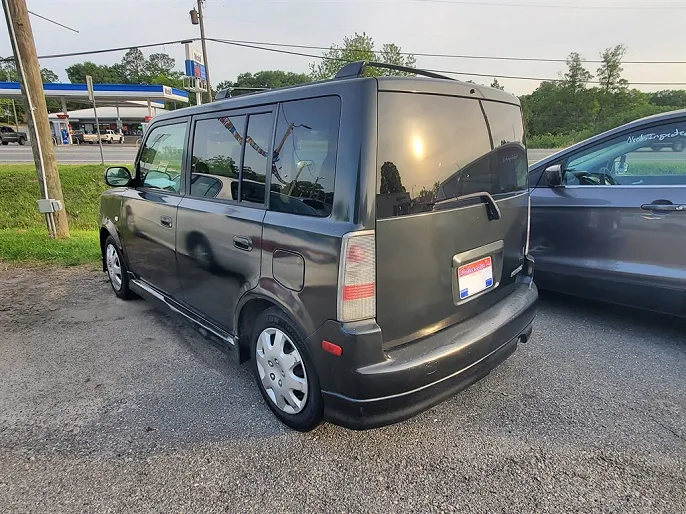 2005 Scion xB