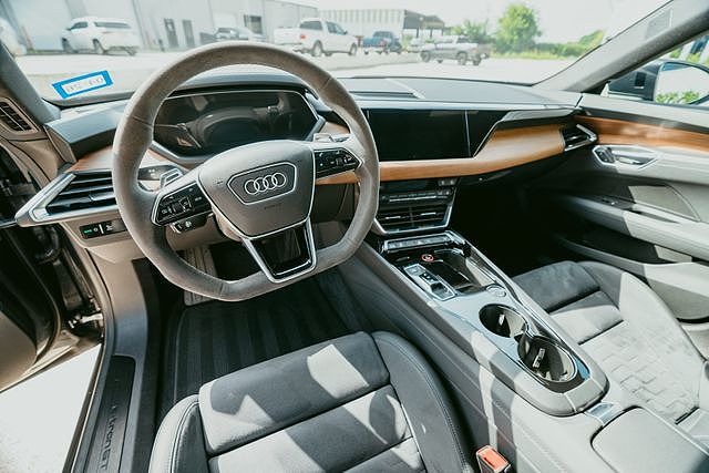 2022 Audi e-tron GT