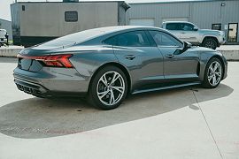 2022 Audi e-tron GT