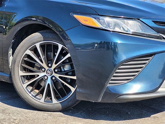 2018 Toyota Camry L image 4