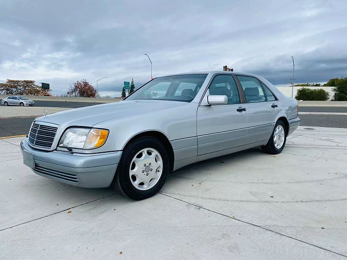 1995 Mercedes-Benz S-Class