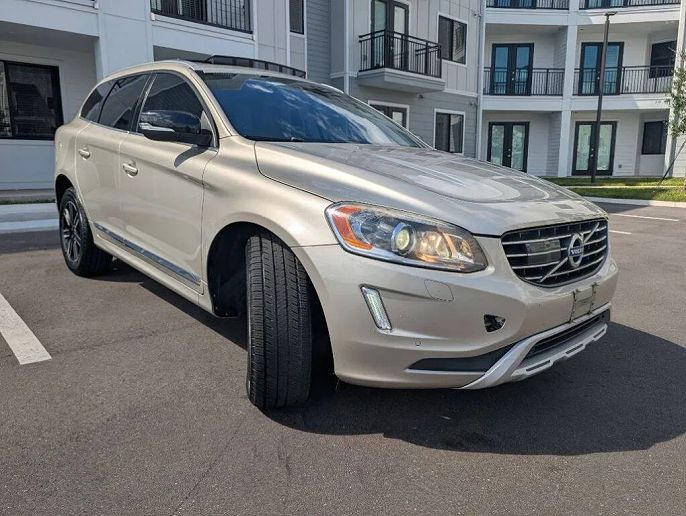 2017 Volvo XC60