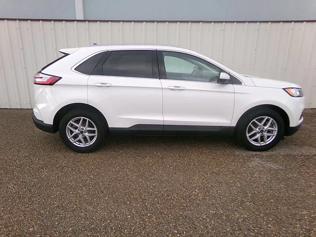 2021 Ford Edge