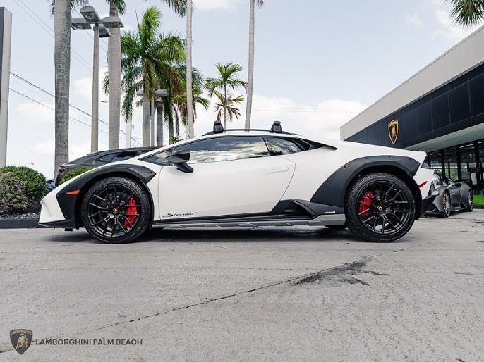 2023 Lamborghini Huracan