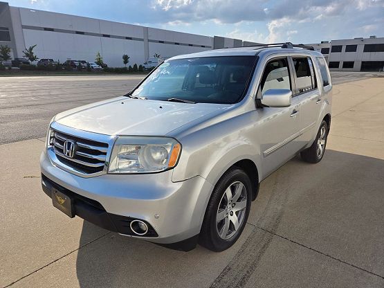 2013 Honda Pilot Touring Sport photo 4