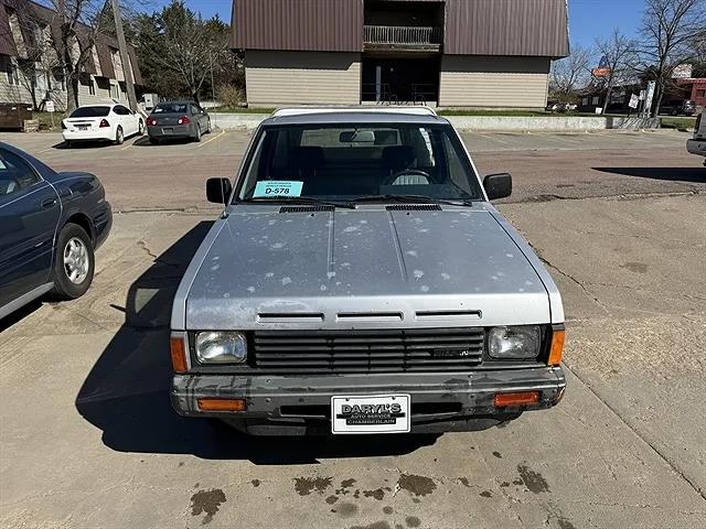 1986 Nissan Pickup null image 1