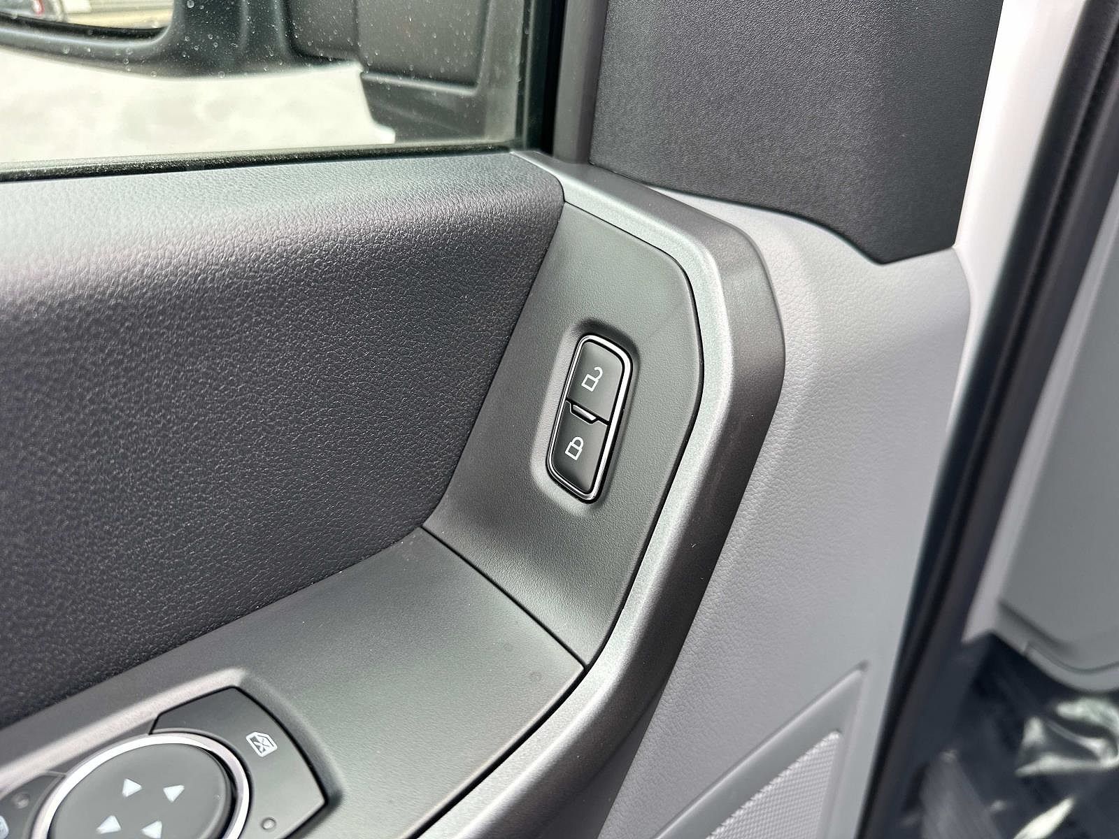 2025 Ford F-250