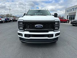 2025 Ford F-250