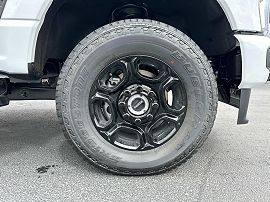2025 Ford F-250