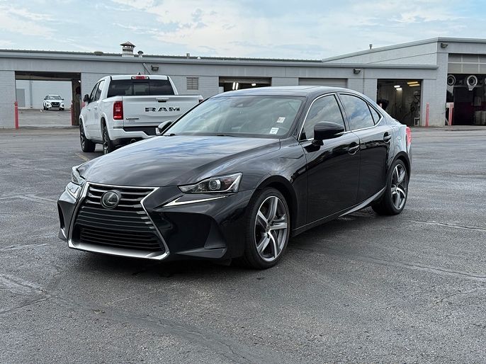 2018 Lexus IS