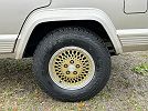 1995 Jeep Cherokee Country image 8