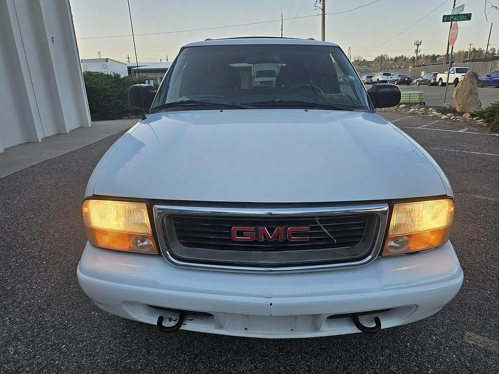 2001 GMC Jimmy null image 1