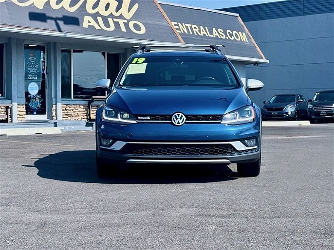 2019 Volkswagen Golf