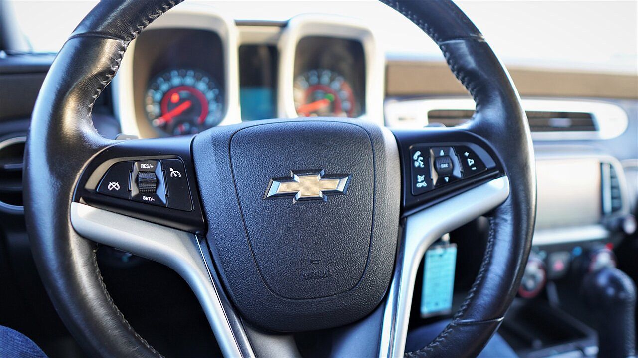 2014 Chevrolet Camaro SS image 12