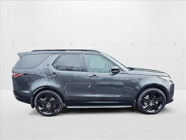 2025 Land Rover Discovery
